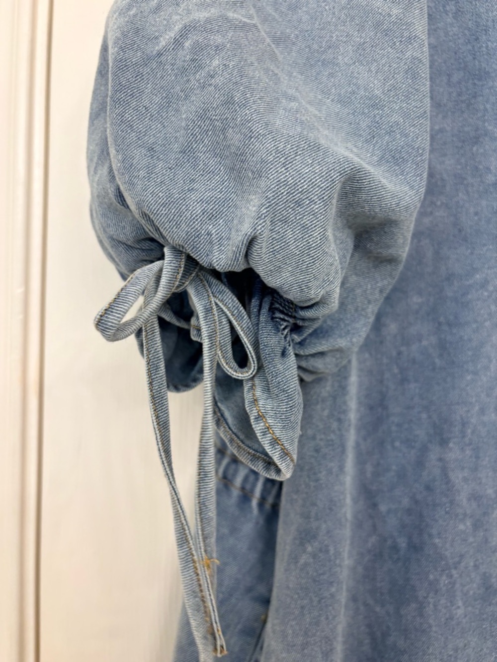 entro Denim Mini Dress in Faded Blue - Picture 3 of 4